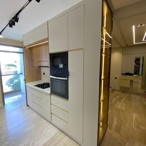 Réalisation d’une cuisine moderne en Corian & MDF